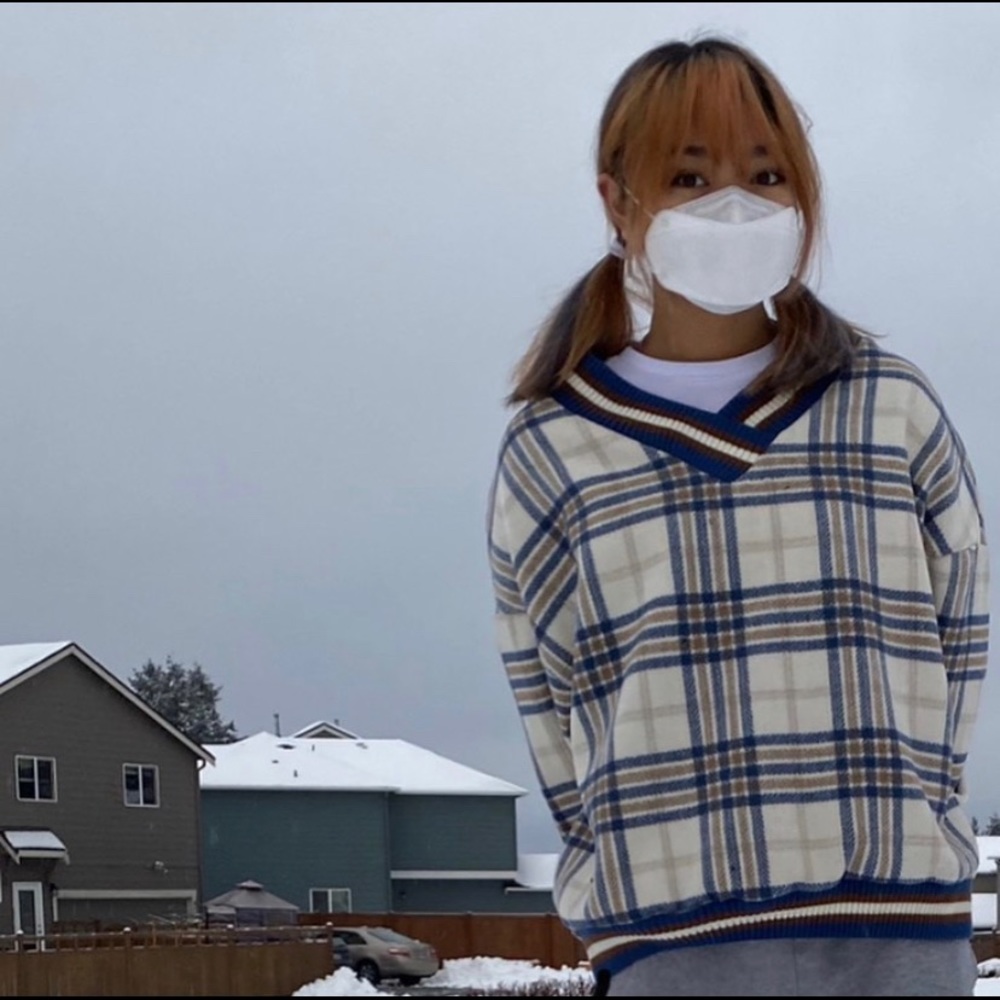 one size fits all yesstyle blue plaid sweater.